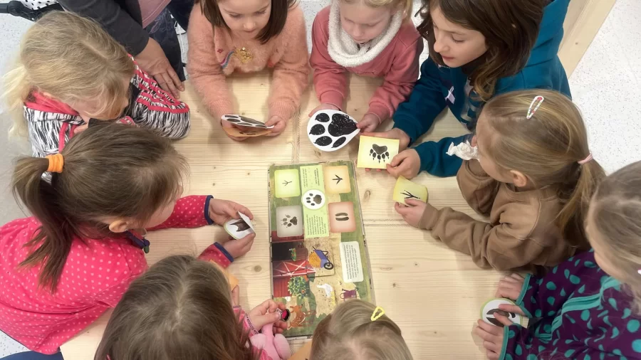 Hrátky mezi řádky