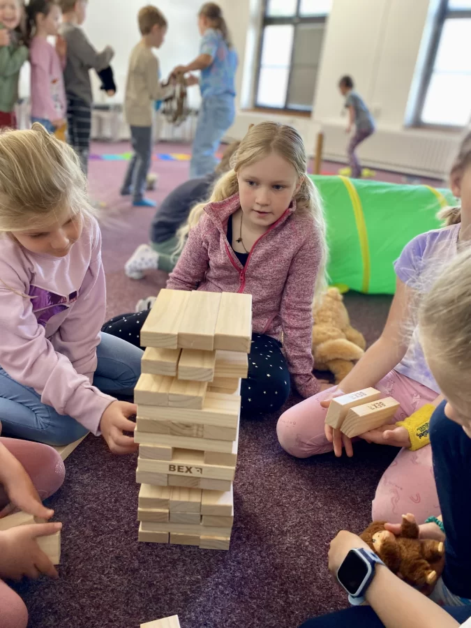 Hrátky mezi řádky